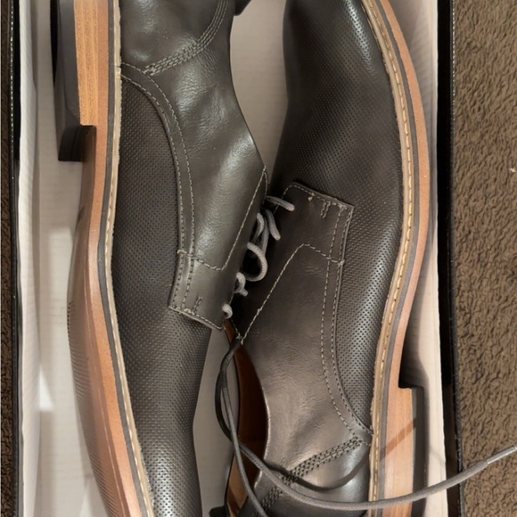 Steve Madden Men’s Shoes - Picture 2 of 2